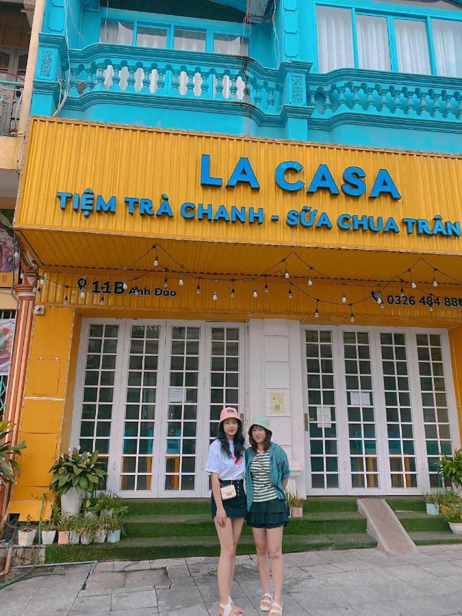 La Casa - 11b Anh Dao, Bai Chay * Ha Long